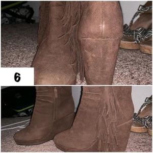 Light brown booties